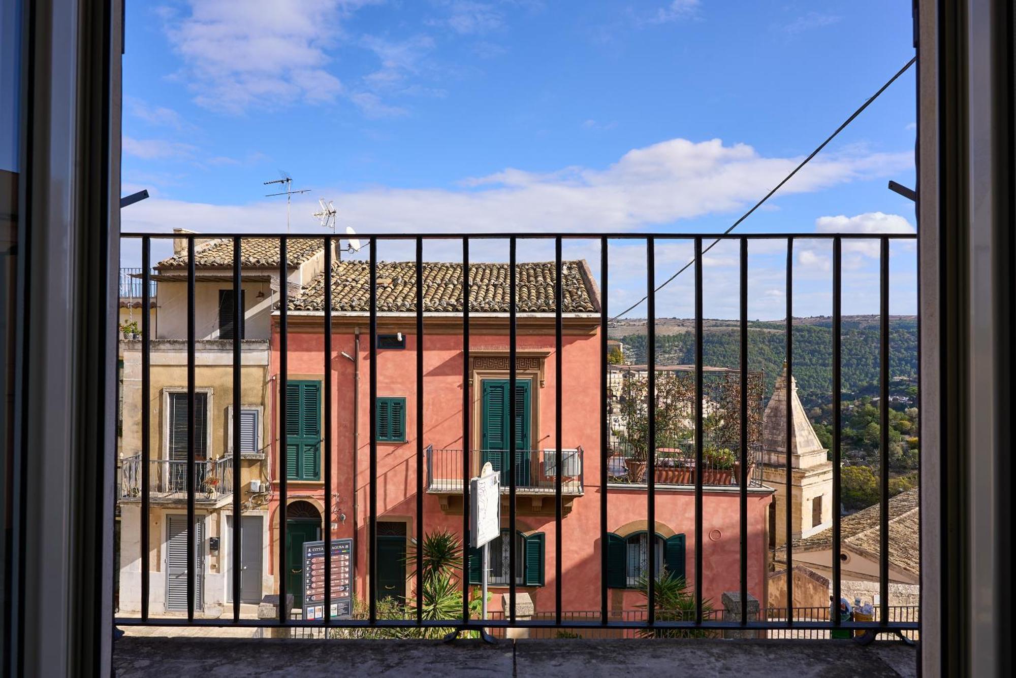 Le Scale Sul Barocco Hotell Ragusa Exteriör bild